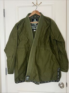 FUJI SBG Jiu-Jitsu Gi A4 / XL Jacket and Pants Olive Green (2-pieces)